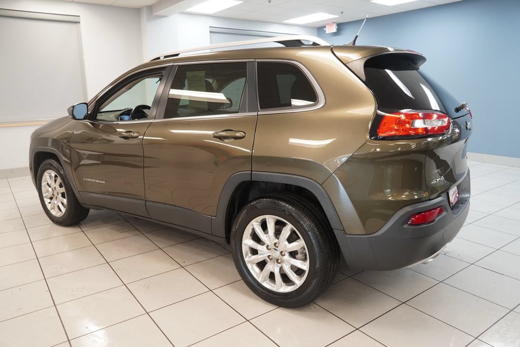Used 2014 Jeep Cherokee Limited AWD/4WD image 7