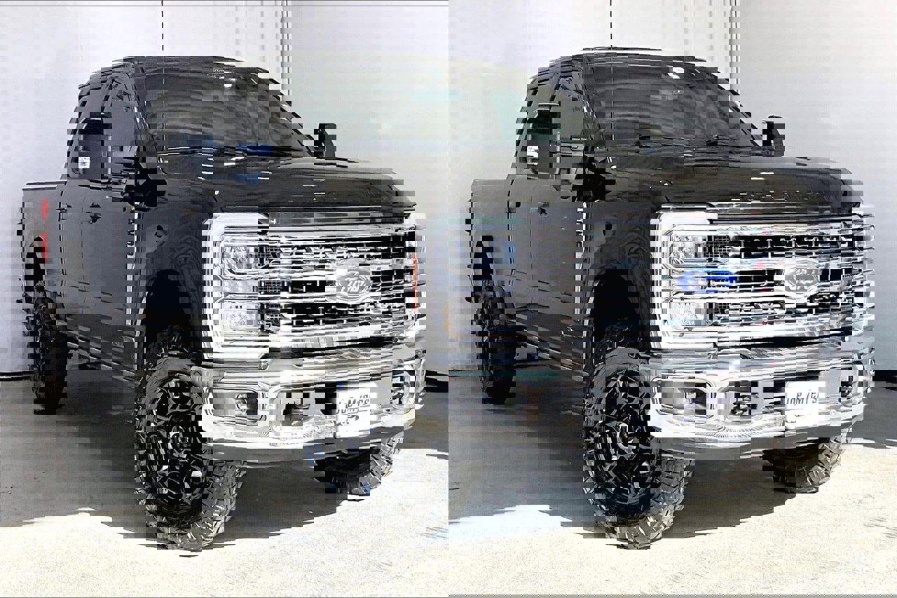 Used 2024 Ford F250 Lariat w/ Lariat Ultimate Package