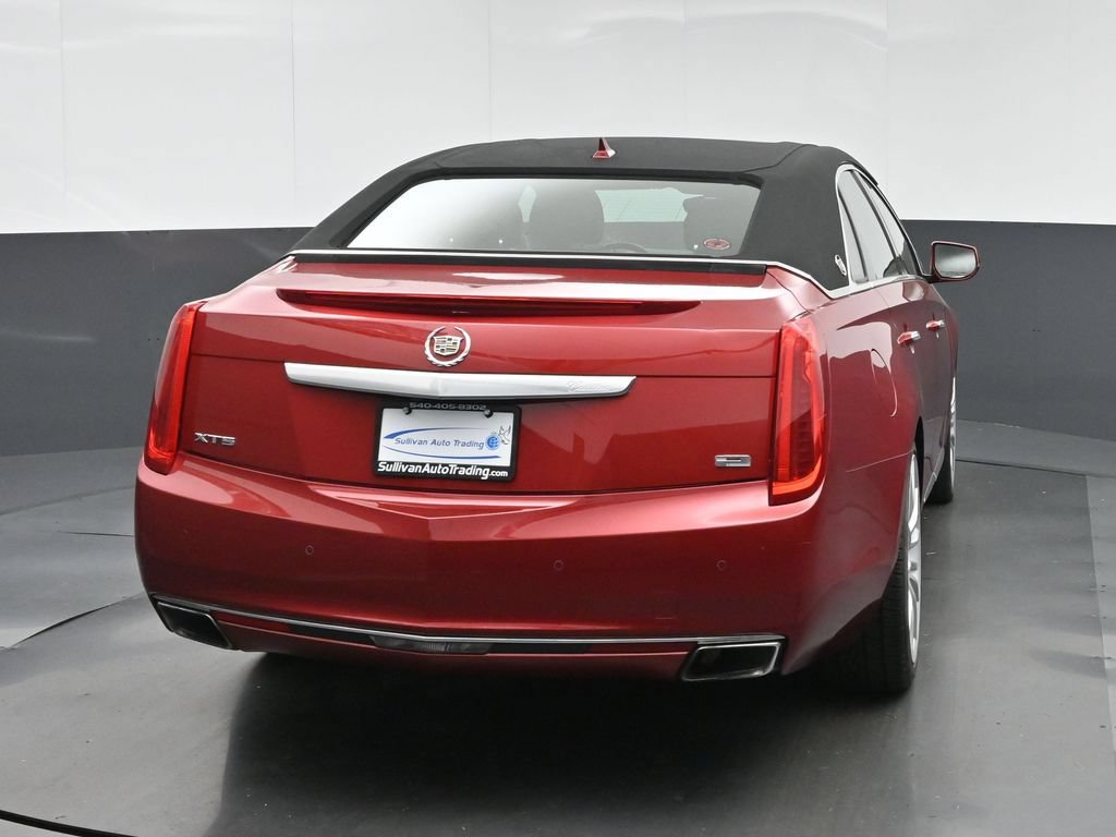 Used 2013 Cadillac XTS Platinum FWD image 6