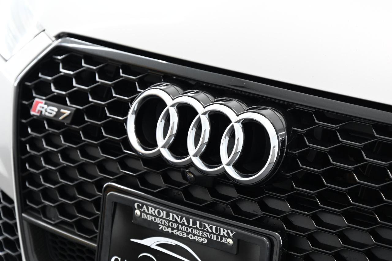 Used 2016 Audi RS 7 Prestige image 10