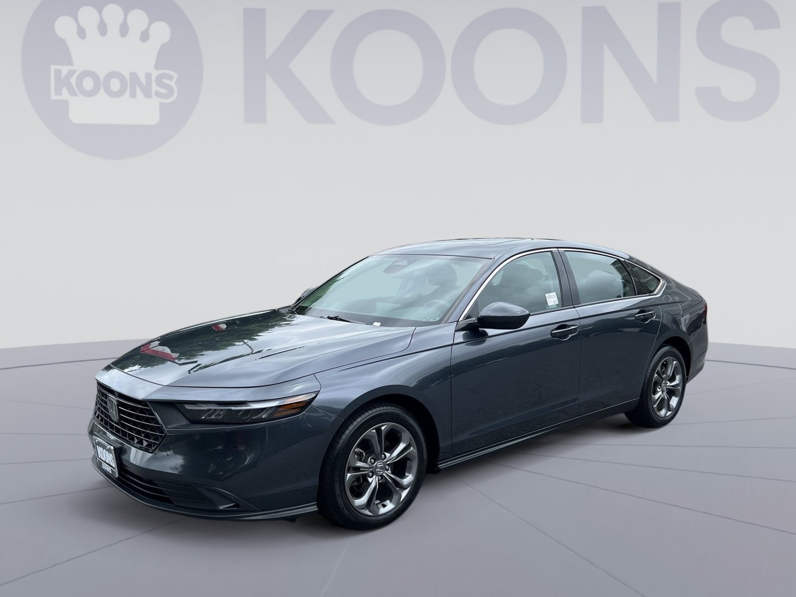 Used 2023 Honda Accord EX image 1