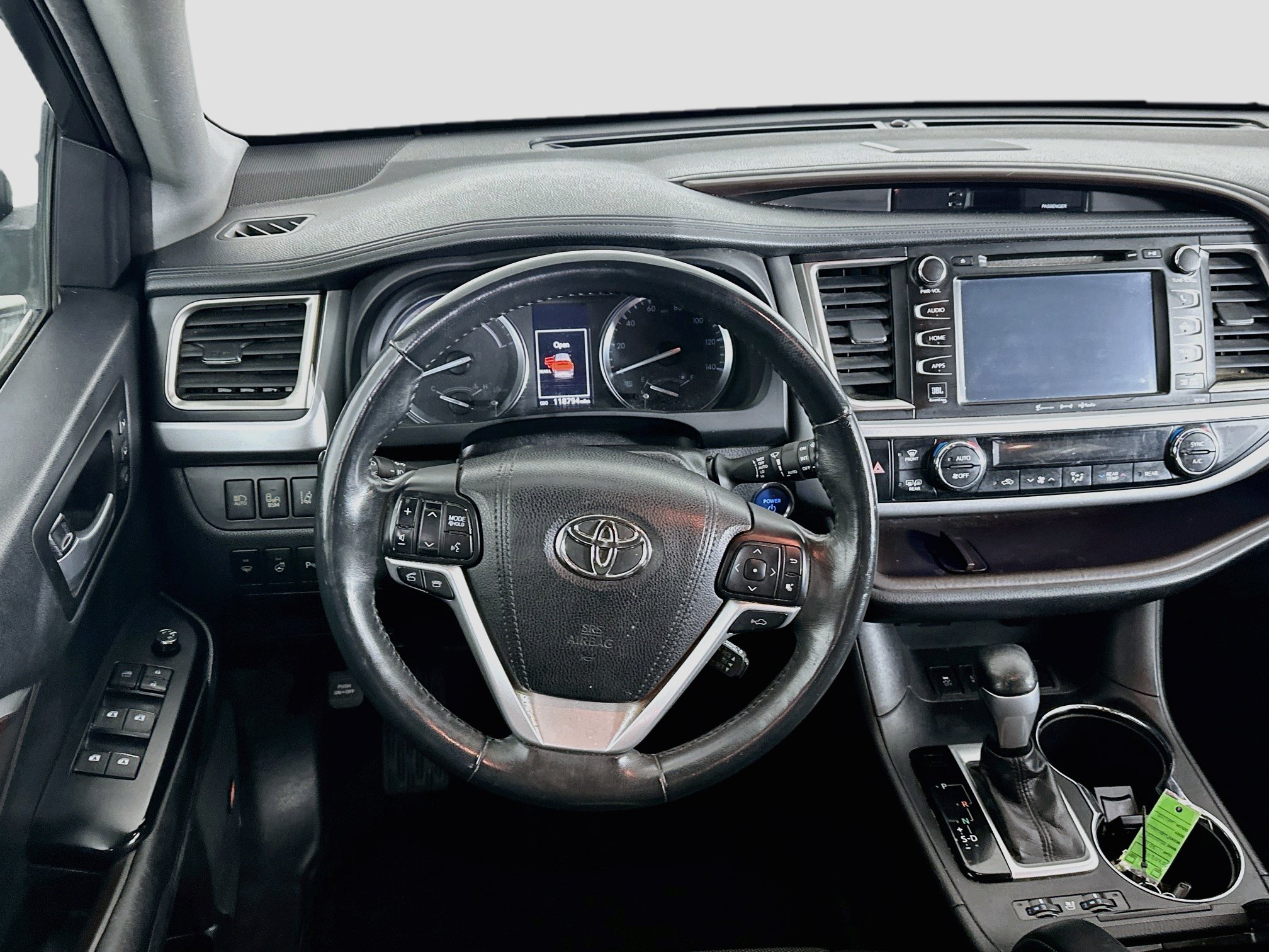 Used 2016 Toyota Highlander Limited Platinum AWD/4WD image 17