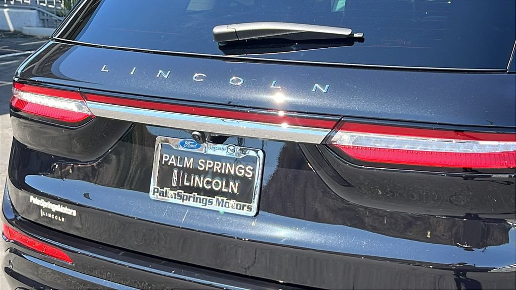 New 2025 Lincoln Corsair Reserve w/ Jet Appearance Package AWD/4WD image 10