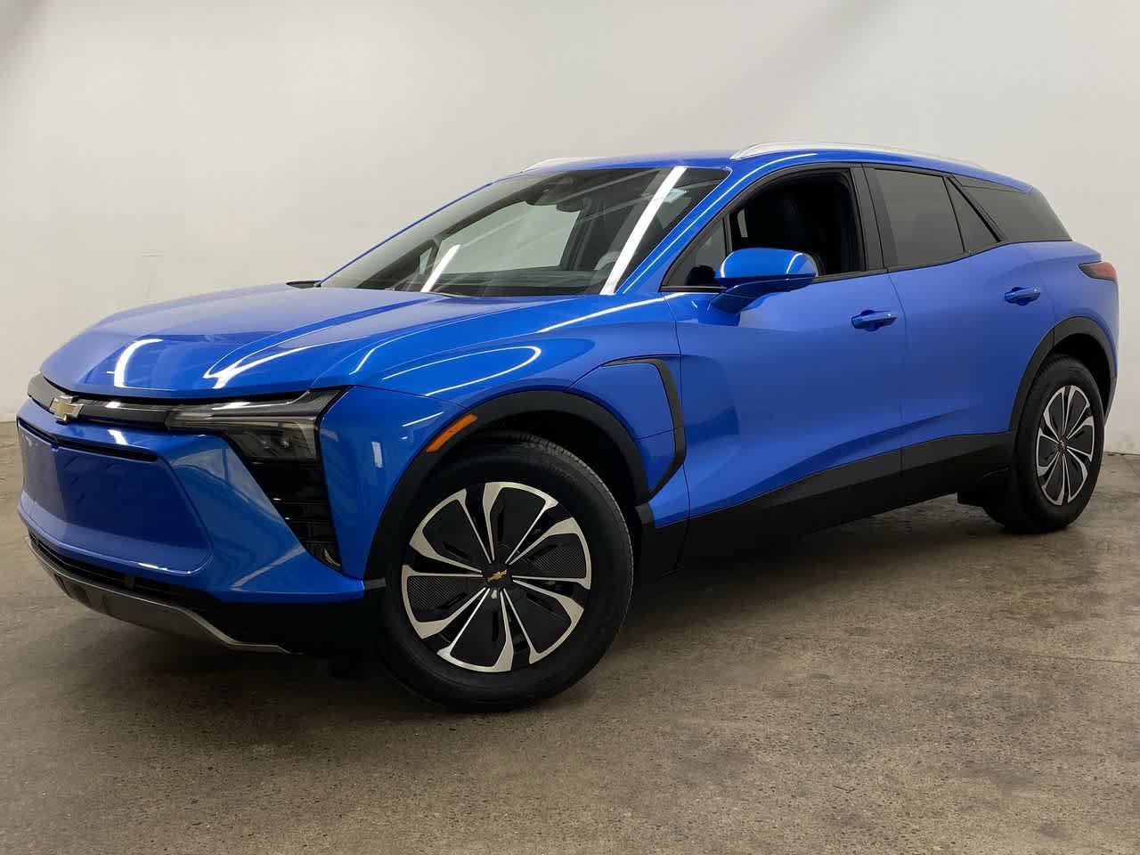 Used 2024 Chevrolet Blazer EV LT AWD/4WD image 1