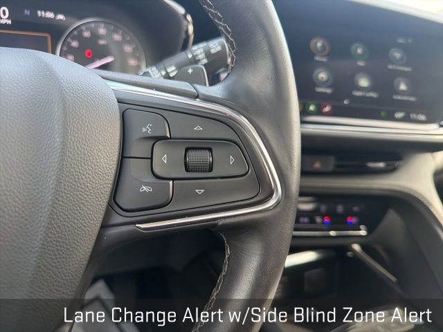 Used 2023 Buick Envision Avenir image 39