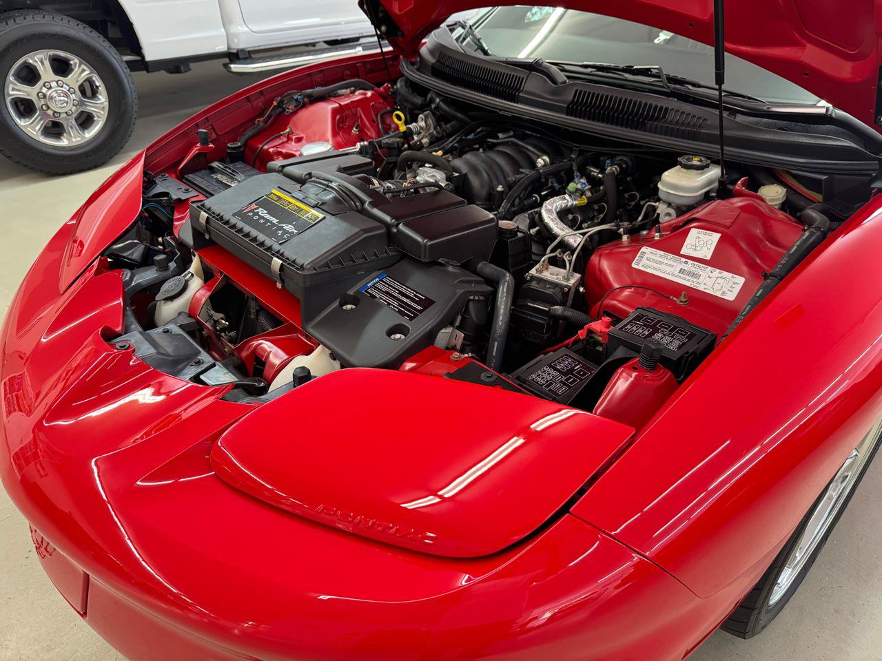 Used 2000 Pontiac Firebird Formula RWD image 18
