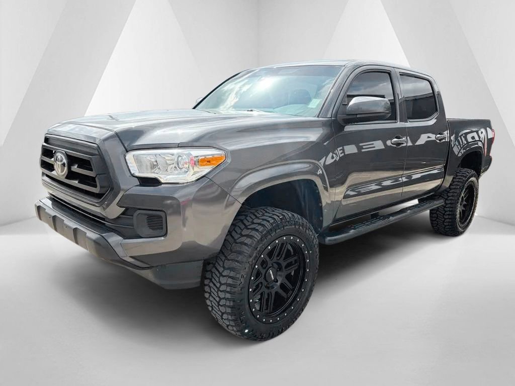 Used 2020 Toyota Tacoma SR image 3