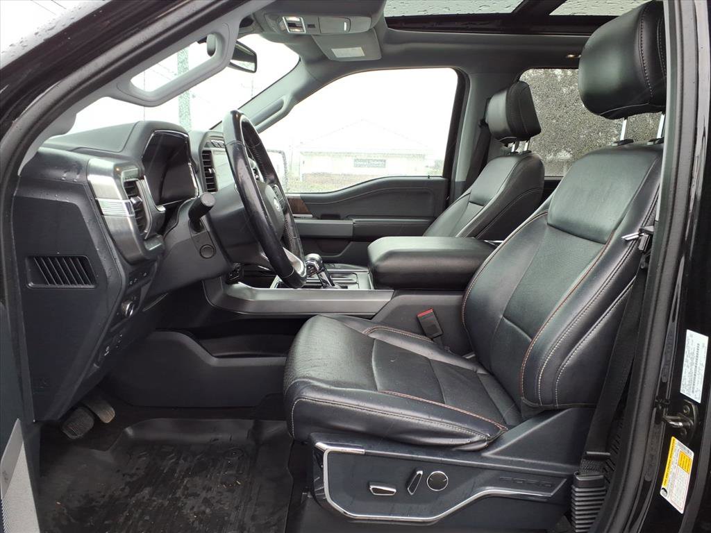 Used 2021 Ford F150 Lariat w/ Equipment Group 502A High image 11