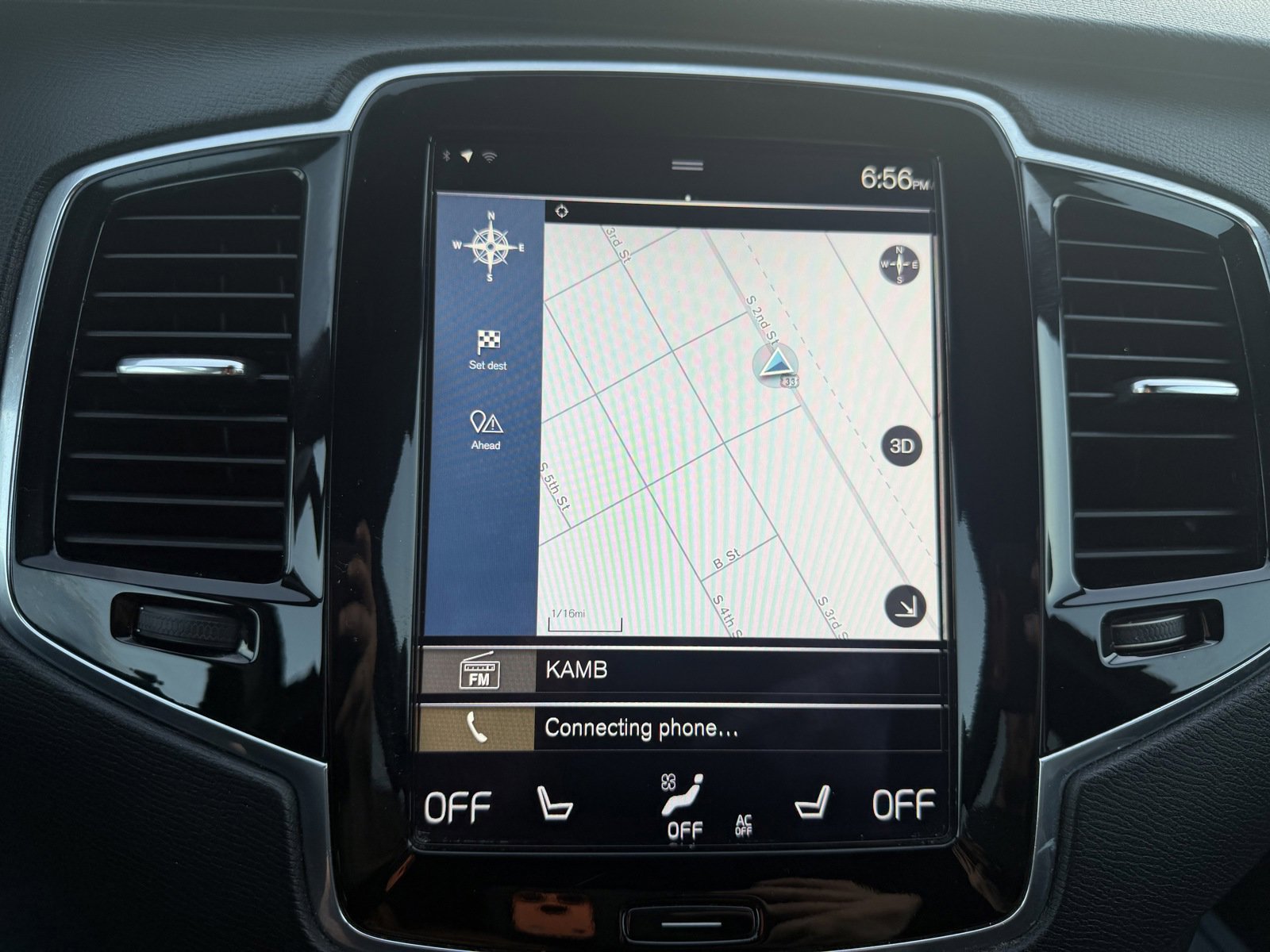 Used 2017 Volvo XC90 T6 R-Design w/ Vision Package image 16