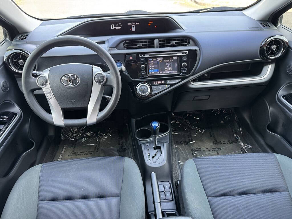 Used 2016 Toyota Prius C Three FWD image 14
