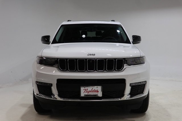 Used 2023 Jeep Grand Cherokee L Limited w/ Luxury Tech Group II AWD/4WD image 2