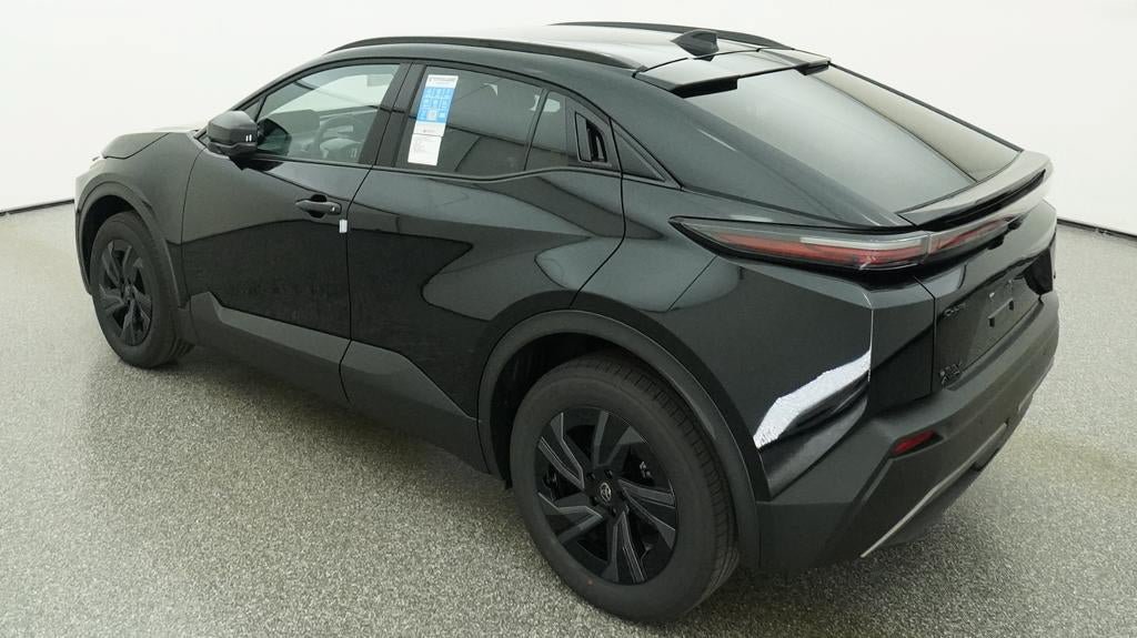 New 2026 Toyota C-HR AWD/4WD image 32