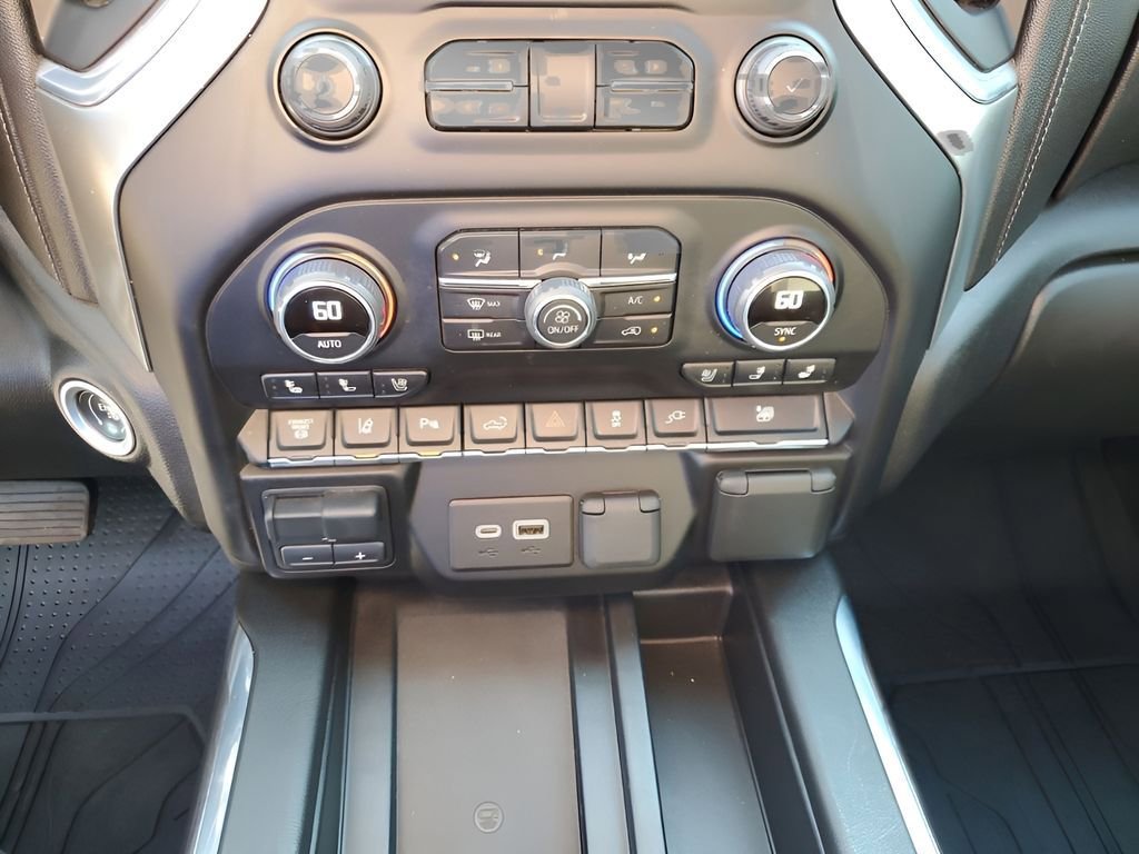 Used 2022 Chevrolet Silverado 2500 LTZ w/ LTZ Premium Texas Edition image 35