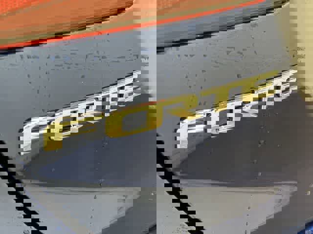 Used 2021 Kia Forte GT image 27