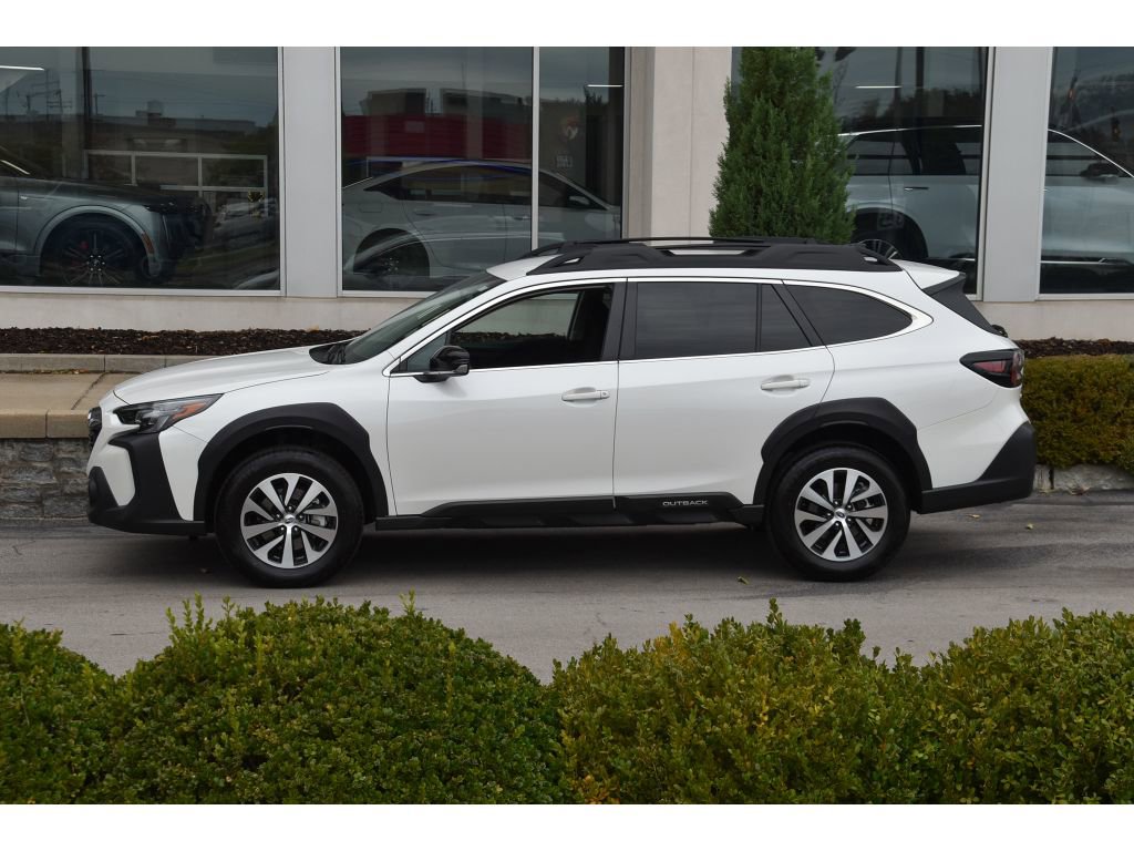 Certified 2025 Subaru Outback Premium image 7