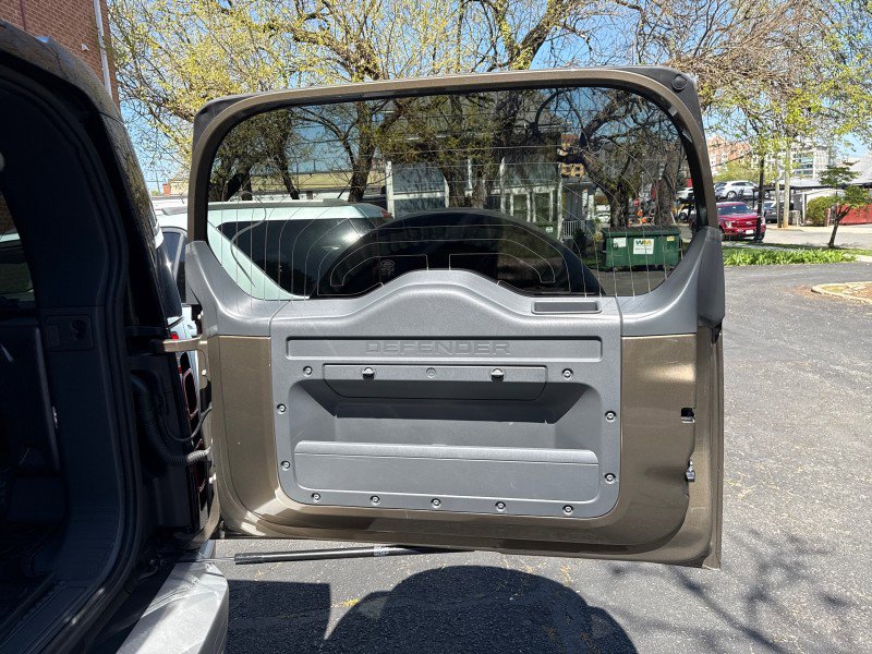 Used 2020 Land Rover Defender 110 S image 75