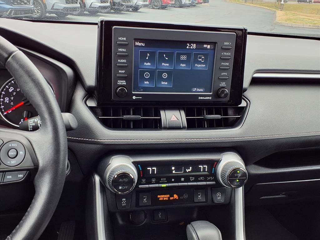 Used 2022 Toyota RAV4 XLE w/ Convenience Package image 15