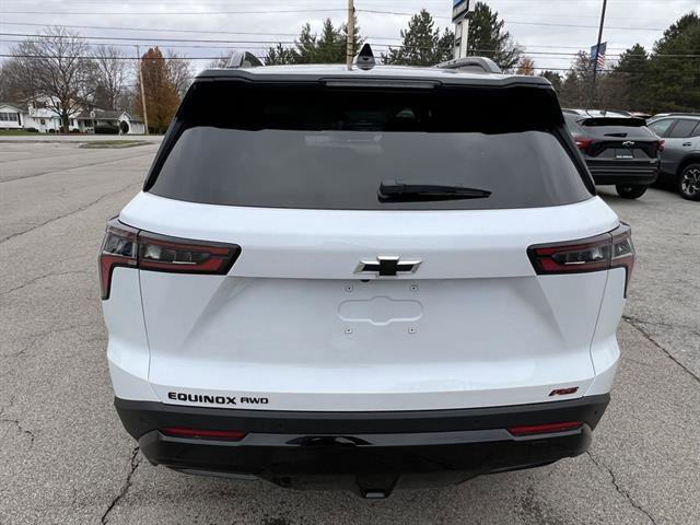 New 2026 Chevrolet Equinox RS image 4