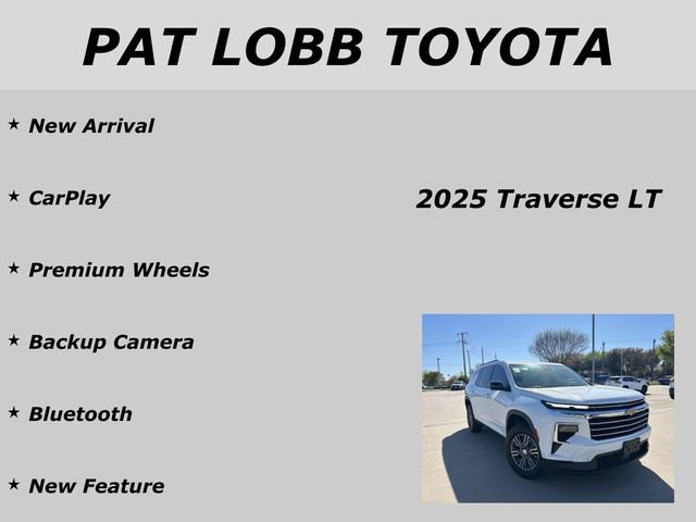 Used 2025 Chevrolet Traverse LT w/ Driver Confidence Package image 21