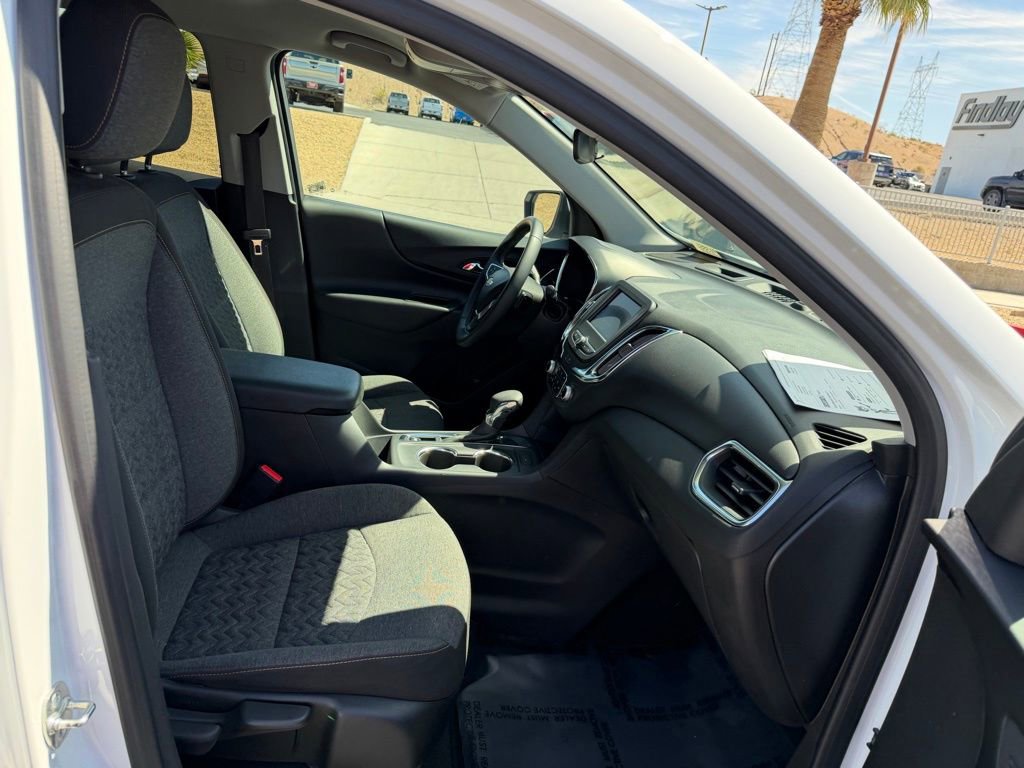 Used 2024 Chevrolet Equinox LT FWD image 15
