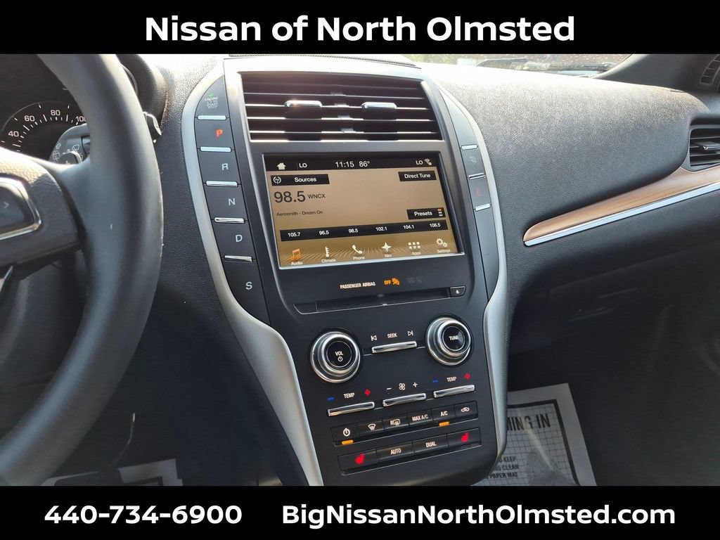 Used 2017 Lincoln MKC Select w/ Select Plus Package AWD/4WD image 19