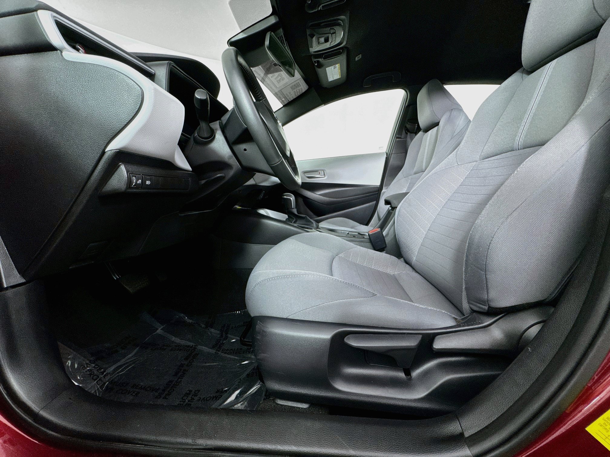 Certified 2026 Toyota Corolla SE w/ SE Package FWD image 20