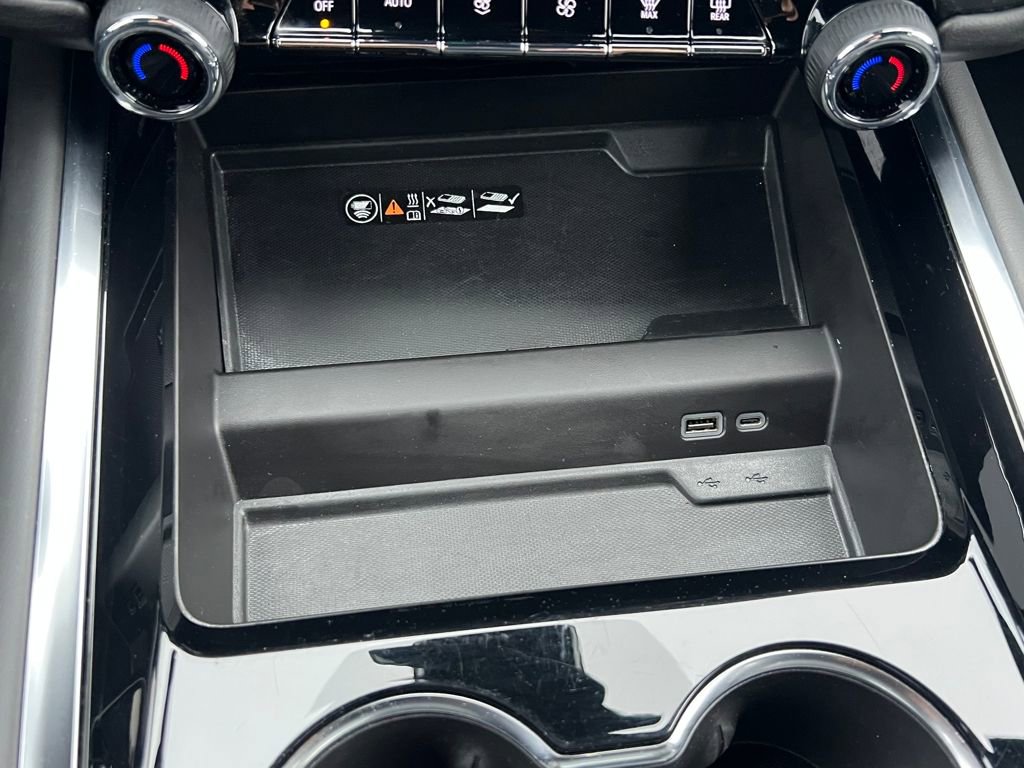 Used 2025 Chevrolet Tahoe LT image 29