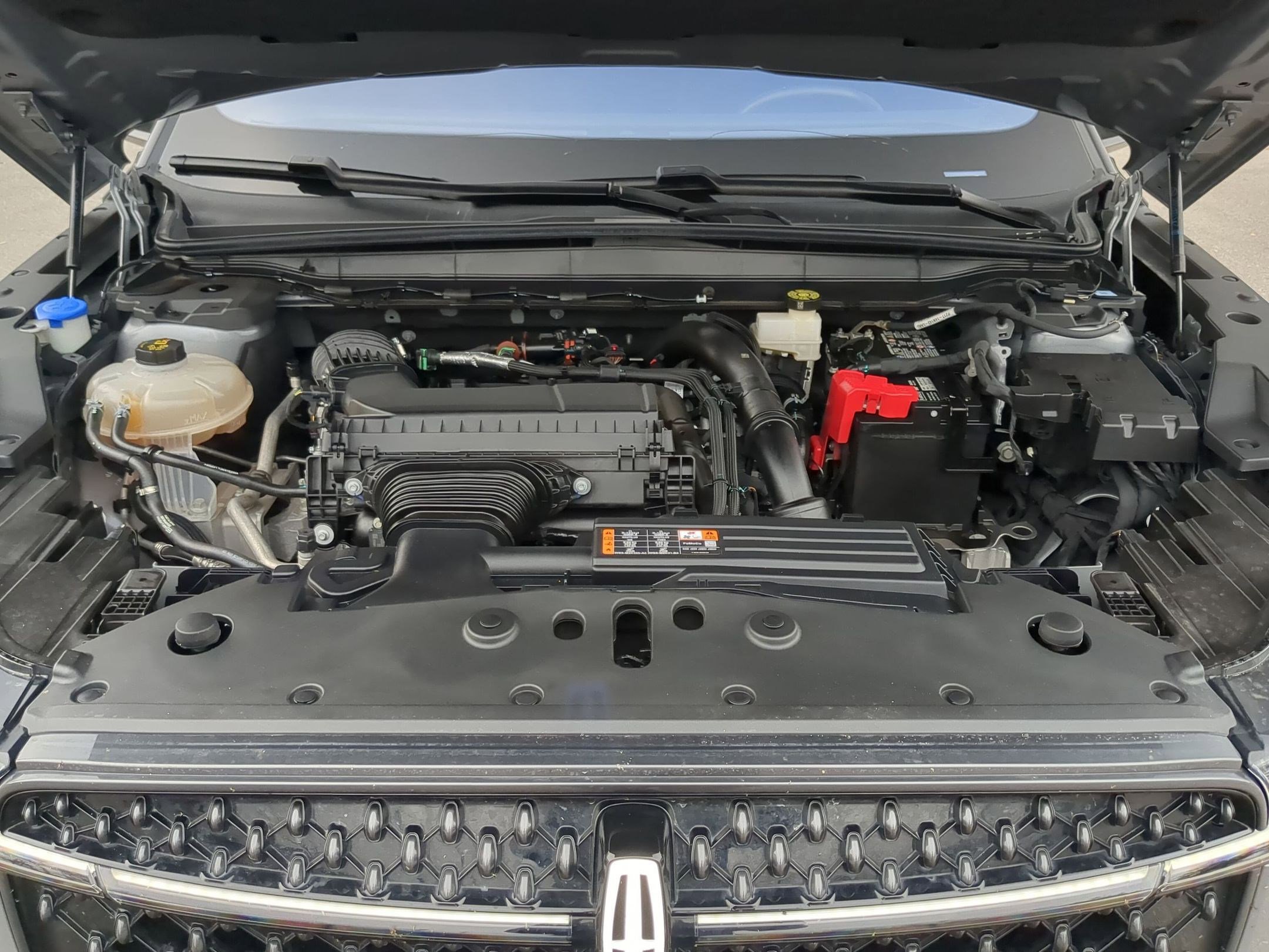 Used 2024 Lincoln Nautilus Reserve w/ Equipment Group 202A image 26