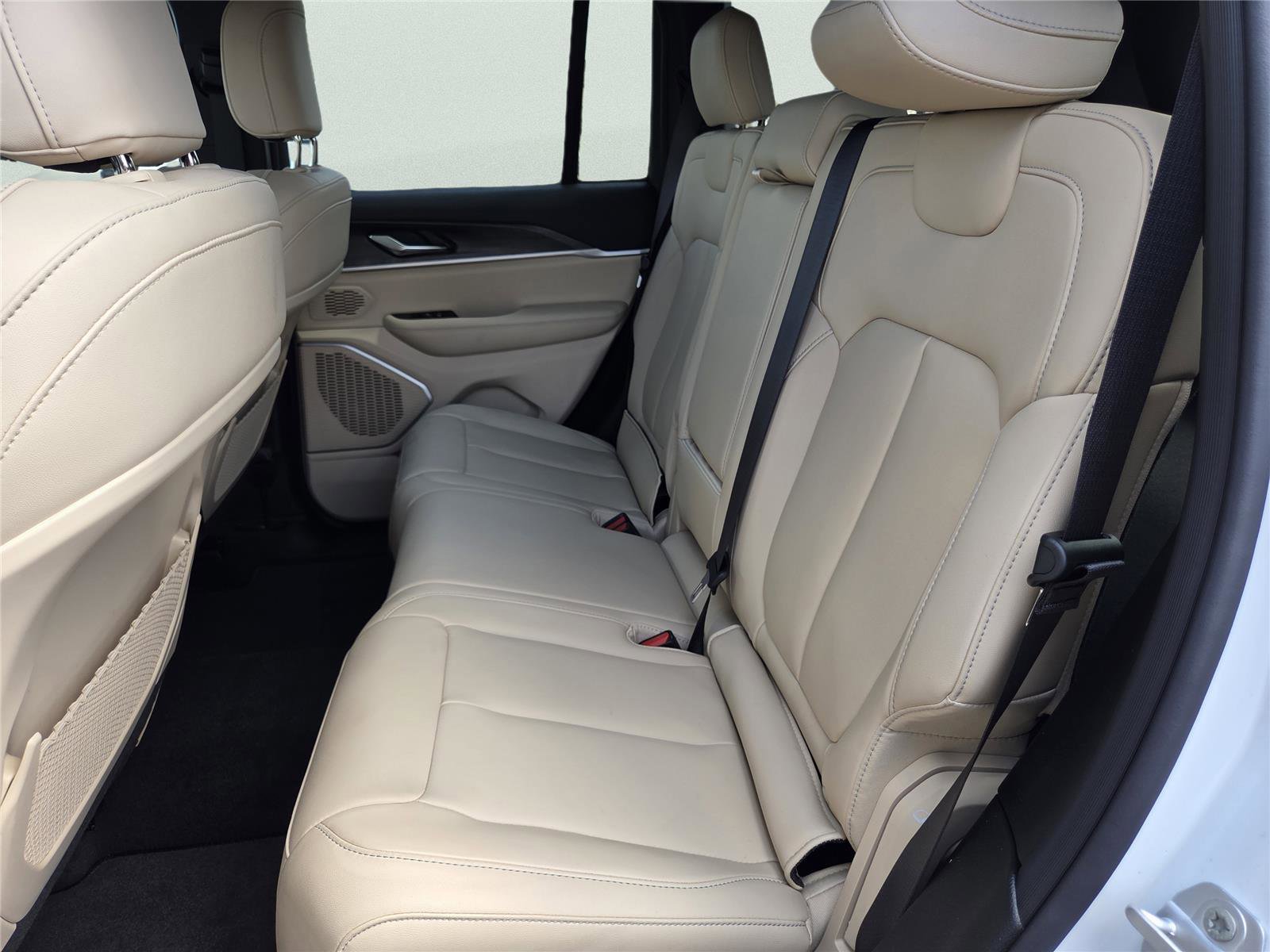 New 2026 Jeep Grand Cherokee Limited image 22