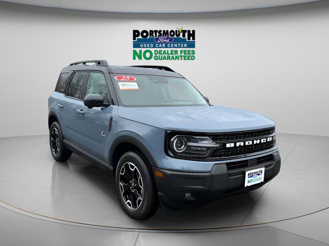 Used 2025 Ford Bronco Sport Outer Banks w/ Outer Banks Tech Package+ AWD/4WD image 1