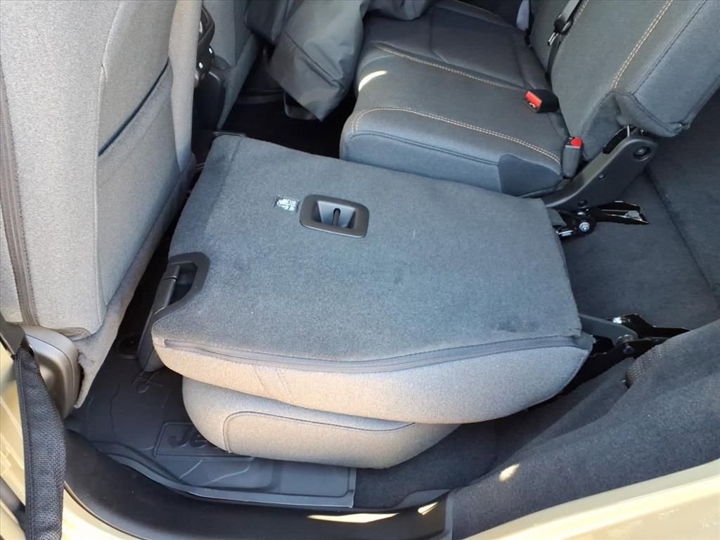 New 2026 Jeep Wrangler Sport S image 33