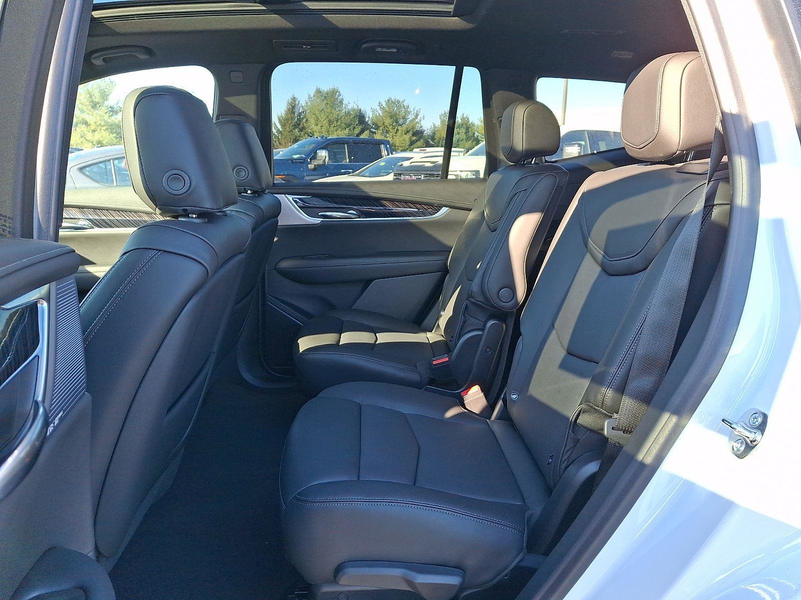 New 2025 Cadillac XT6 Premium Luxury w/ LPO, Floor Liner Package image 6