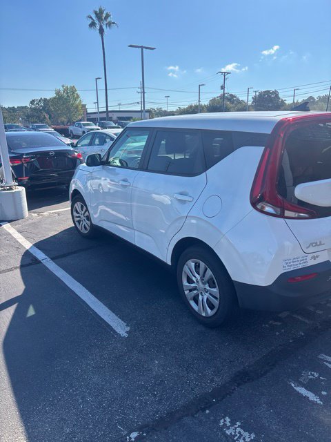 Used 2022 Kia Soul LX FWD image 11