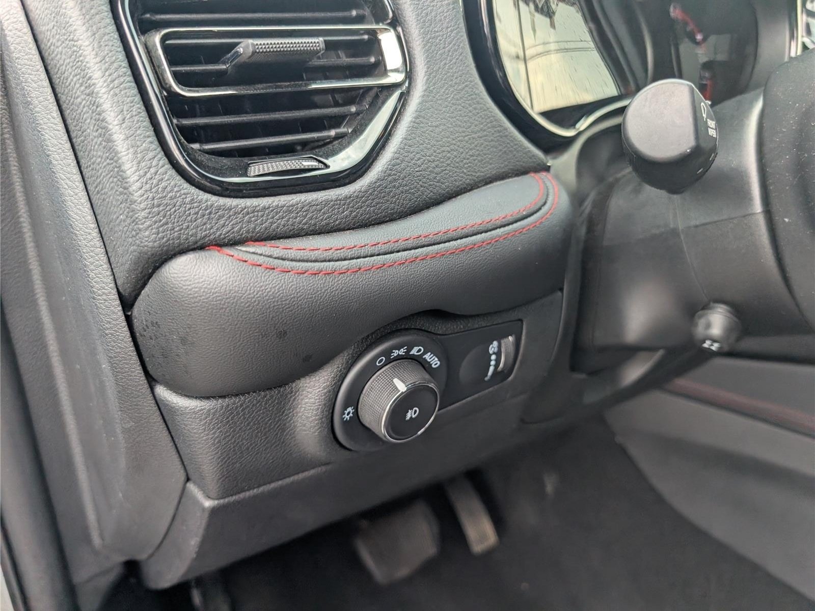 Used 2023 Dodge Durango GT AWD/4WD image 24