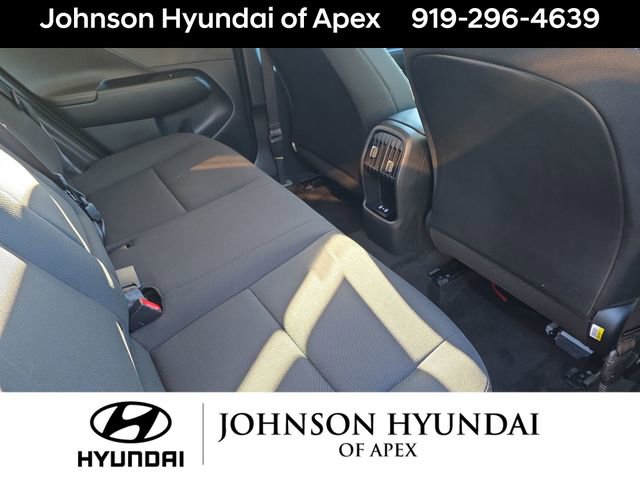 Certified 2025 Hyundai Kona SEL image 21