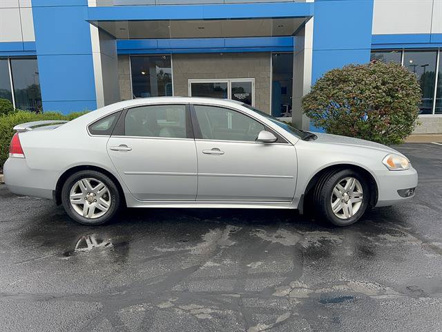 Used 2011 Chevrolet Impala LT w/ Luxury Edition Package FWD image 8