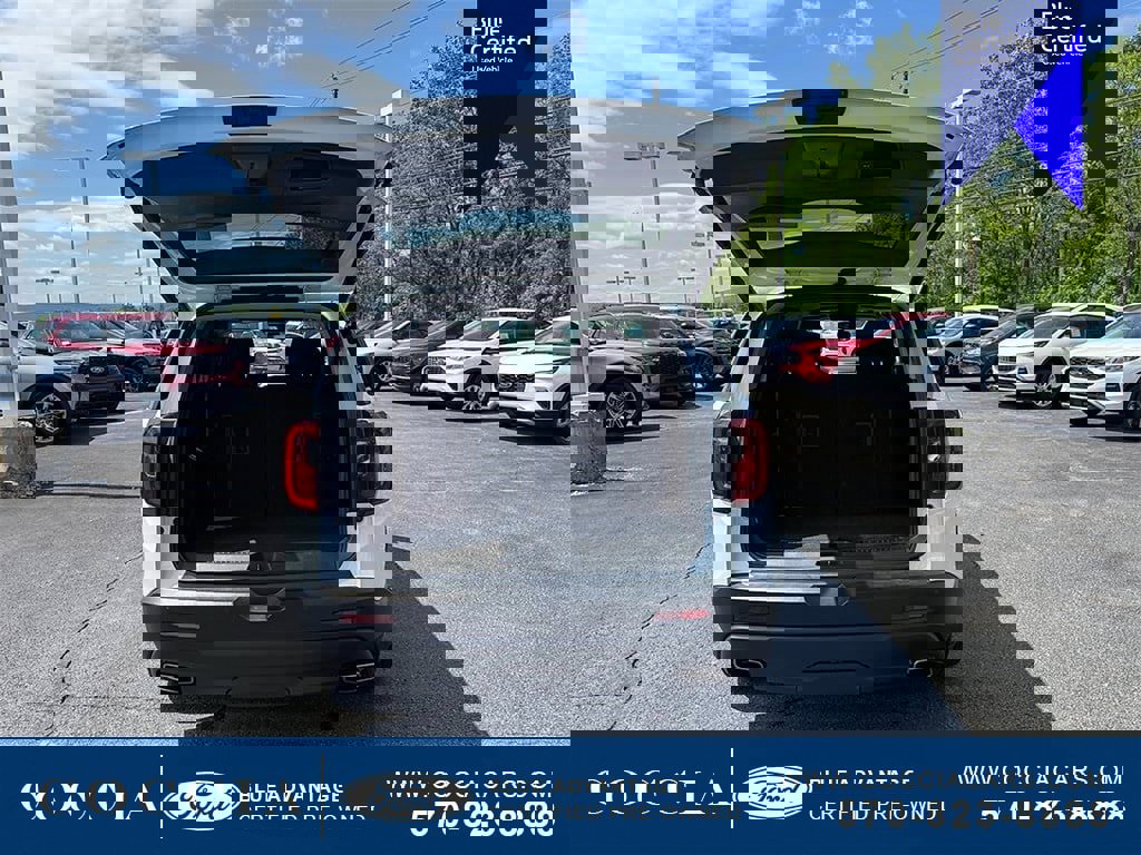 Used 2021 GMC Acadia SLE w/ Driver Convenience Package image 38