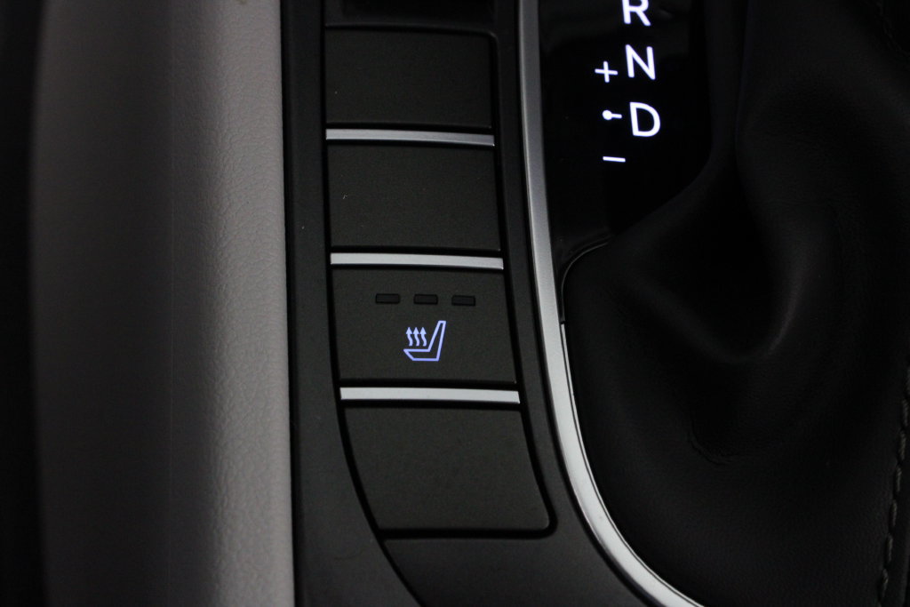 Certified 2027 Hyundai Kona SEL Sport FWD image 25