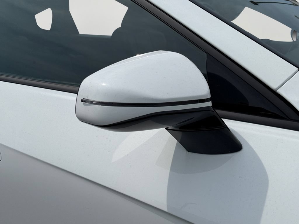 New 2026 Lexus ES 350h AWD image 26
