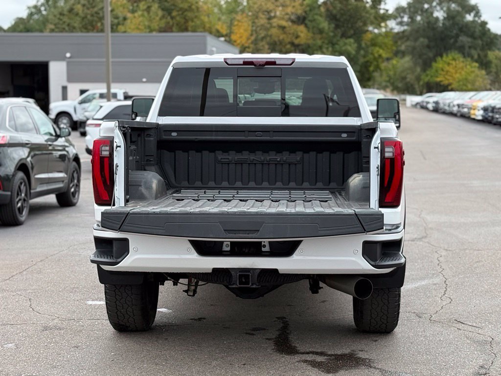 Used 2024 GMC Sierra 3500 Denali Ultimate w/ LPO, GMC Protection Package AWD/4WD image 43