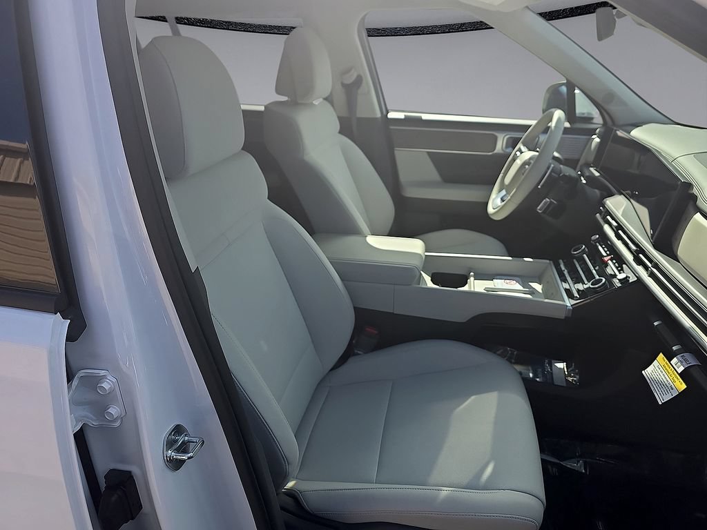 New 2026 Hyundai Santa Fe SE FWD image 18