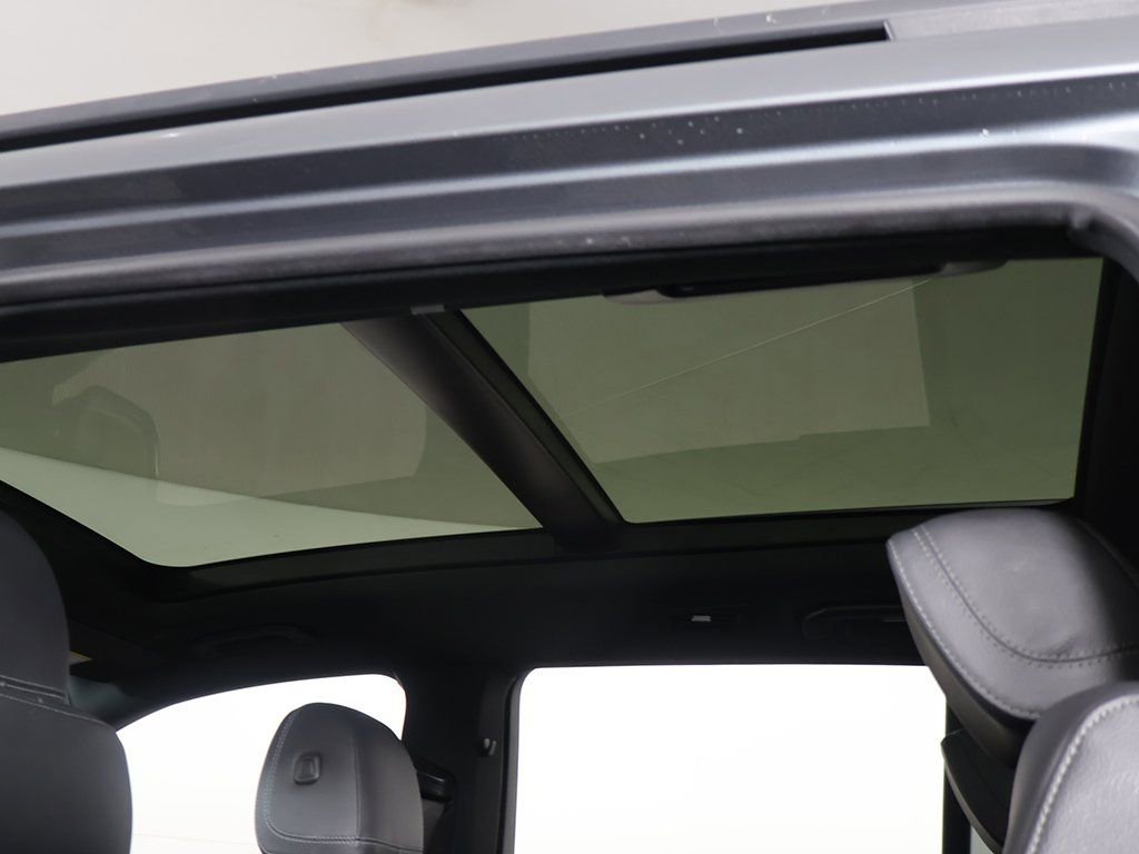 Used 2022 Mercedes-Benz GLS 450 4MATIC w/ AMG Line Exterior image 21