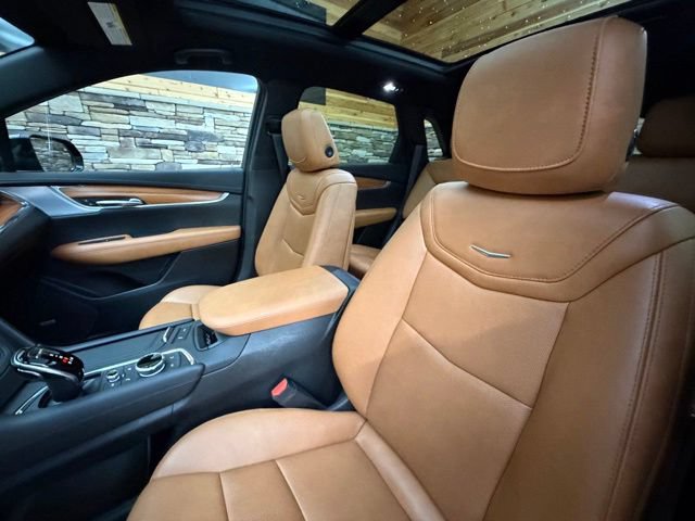Used 2020 Cadillac XT5 Premium Luxury AWD/4WD image 14