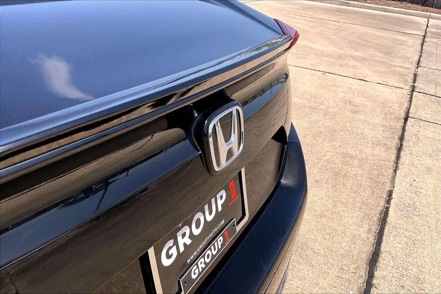 Used 2019 Honda Civic EX-L image 27