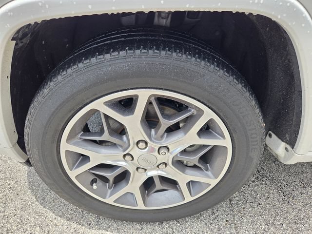 Certified 2021 Jeep Grand Cherokee Overland RWD image 20