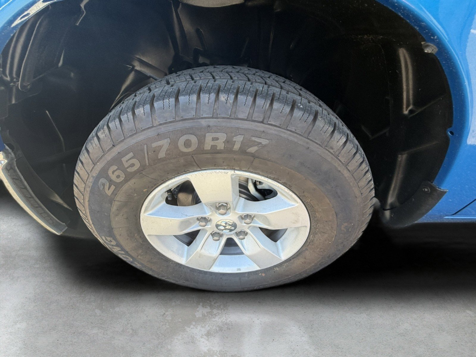 Used 2022 RAM 1500 Classic SLT RWD image 27