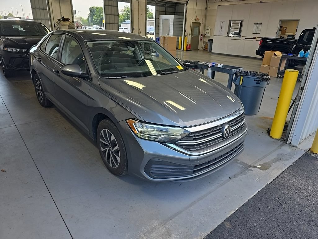 Used 2024 Volkswagen Jetta S FWD image 1