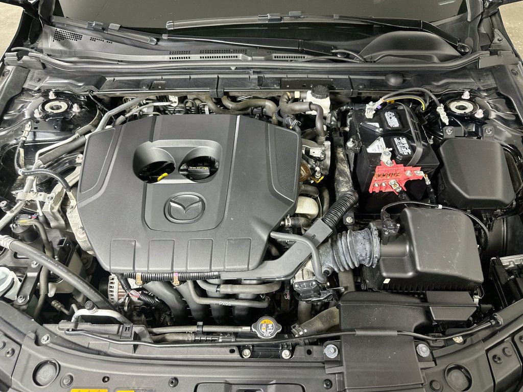 Used 2024 MAZDA MAZDA3 s FWD image 10