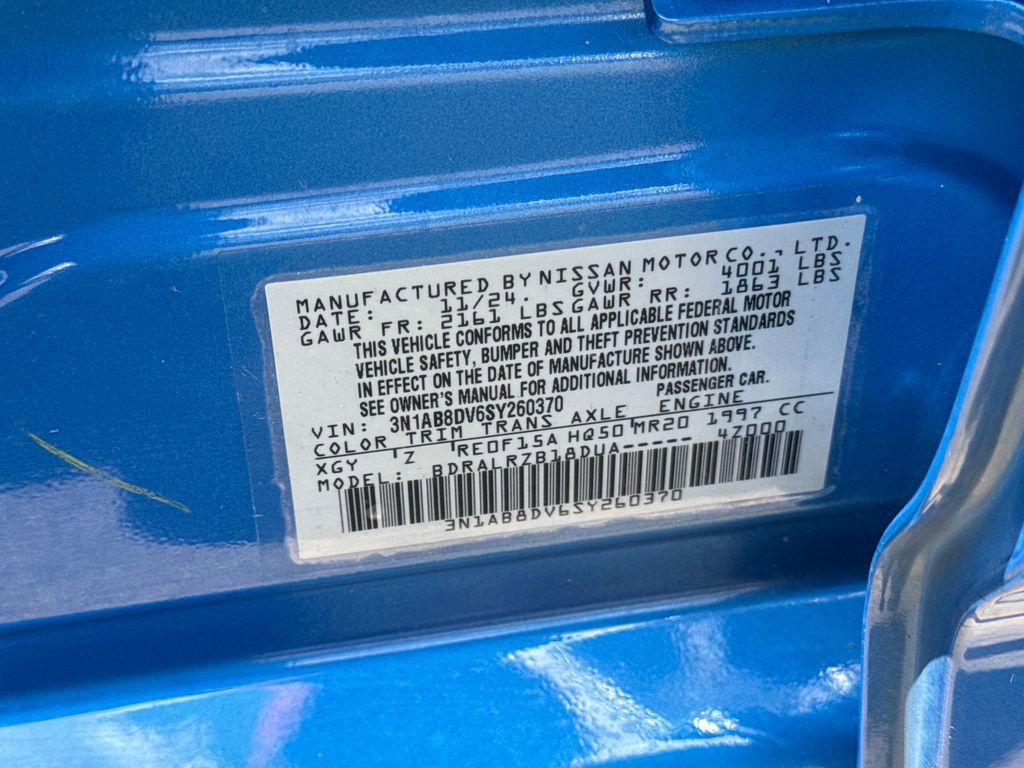 Used 2025 Nissan Sentra SR FWD image 40