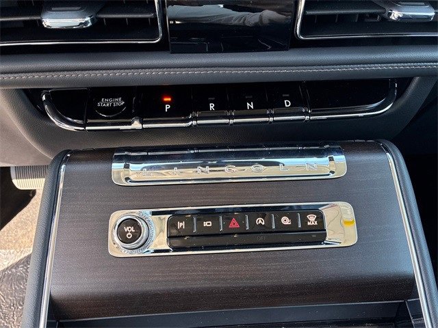 New 2025 Lincoln Aviator Reserve w/ Equipment Group 201A image 32